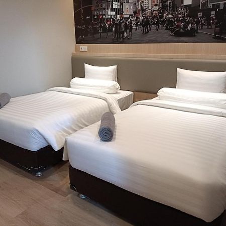 Odua Golden Mansyur Medan Hotel Eksteriør billede