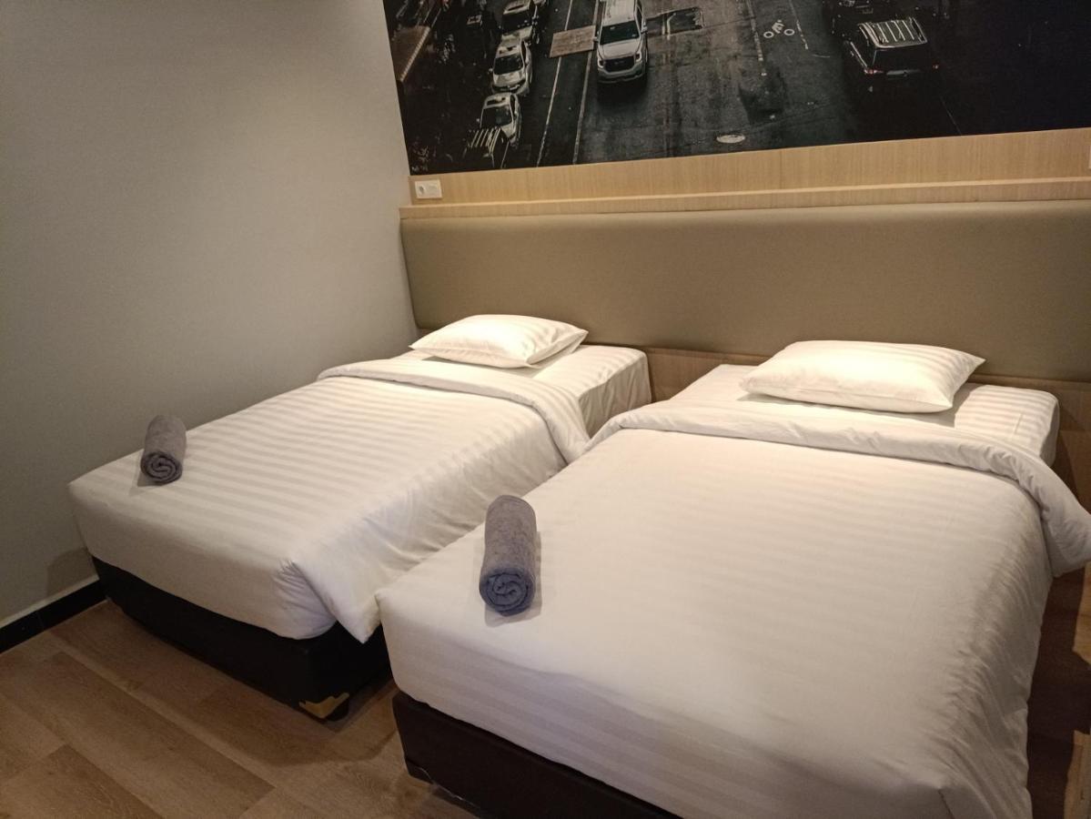Odua Golden Mansyur Medan Hotel Eksteriør billede