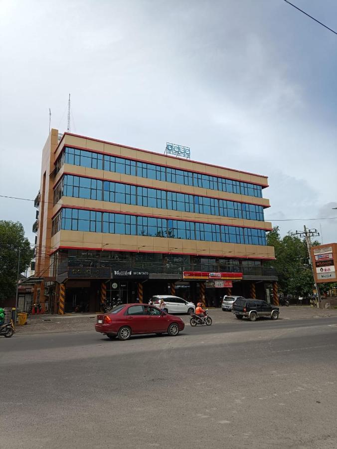 Odua Golden Mansyur Medan Hotel Eksteriør billede